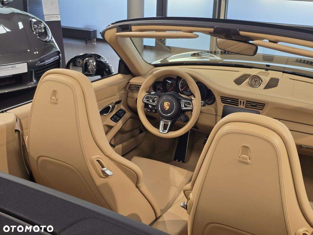 Porsche 911 - 40