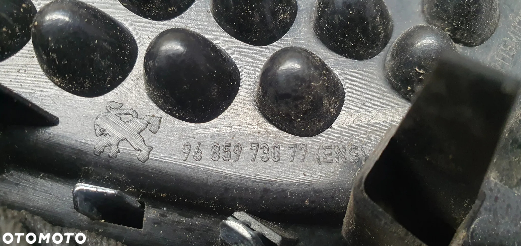 Znaczek emblemat logo przód Peugeot 3008 6098425426 - 6