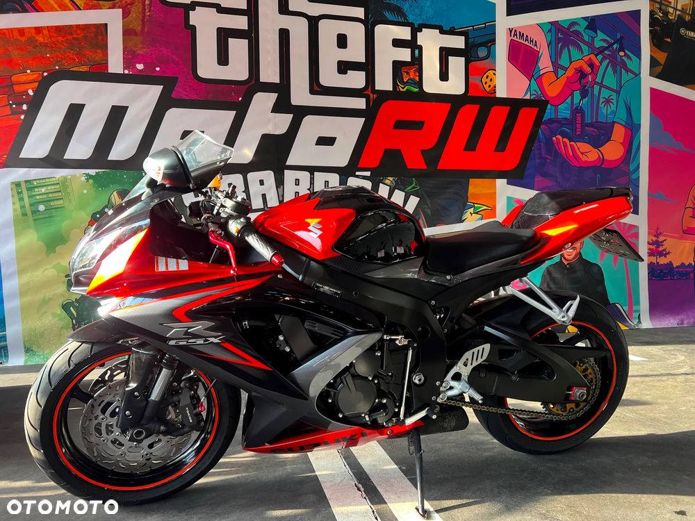 Suzuki GSX-R - 4