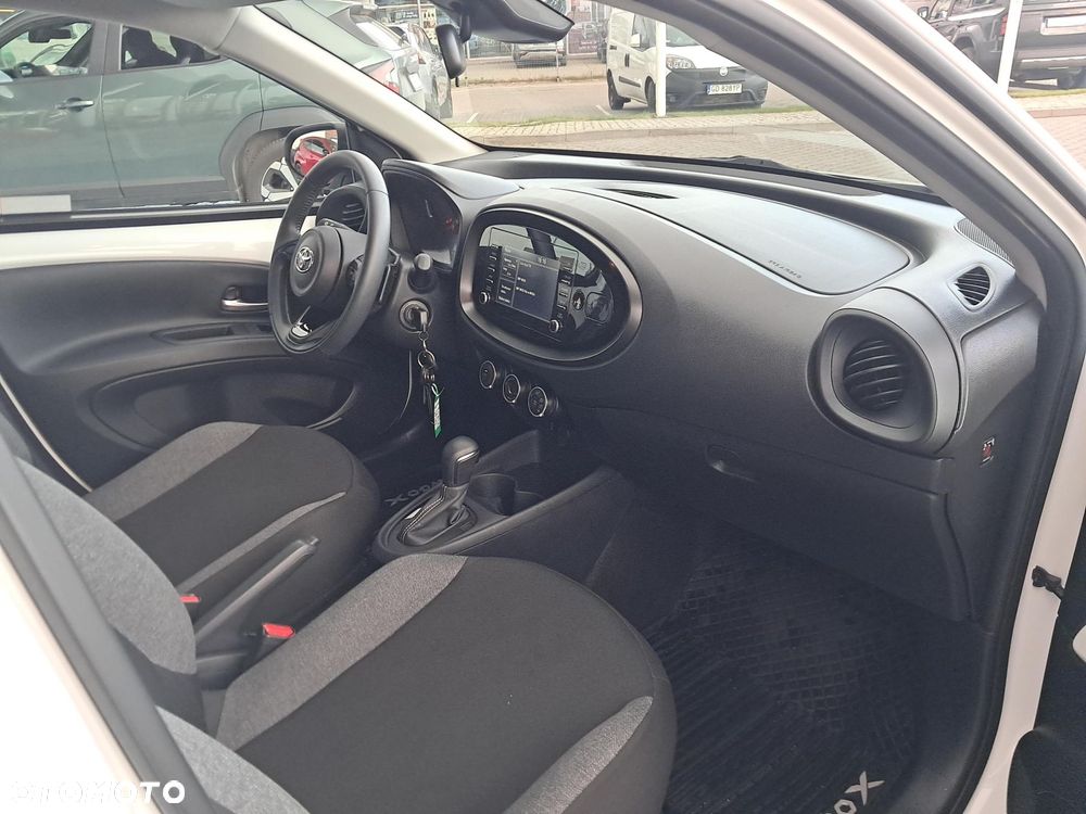 Toyota Aygo X - 27