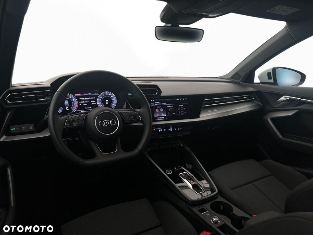 Audi A3 Sportback - 11