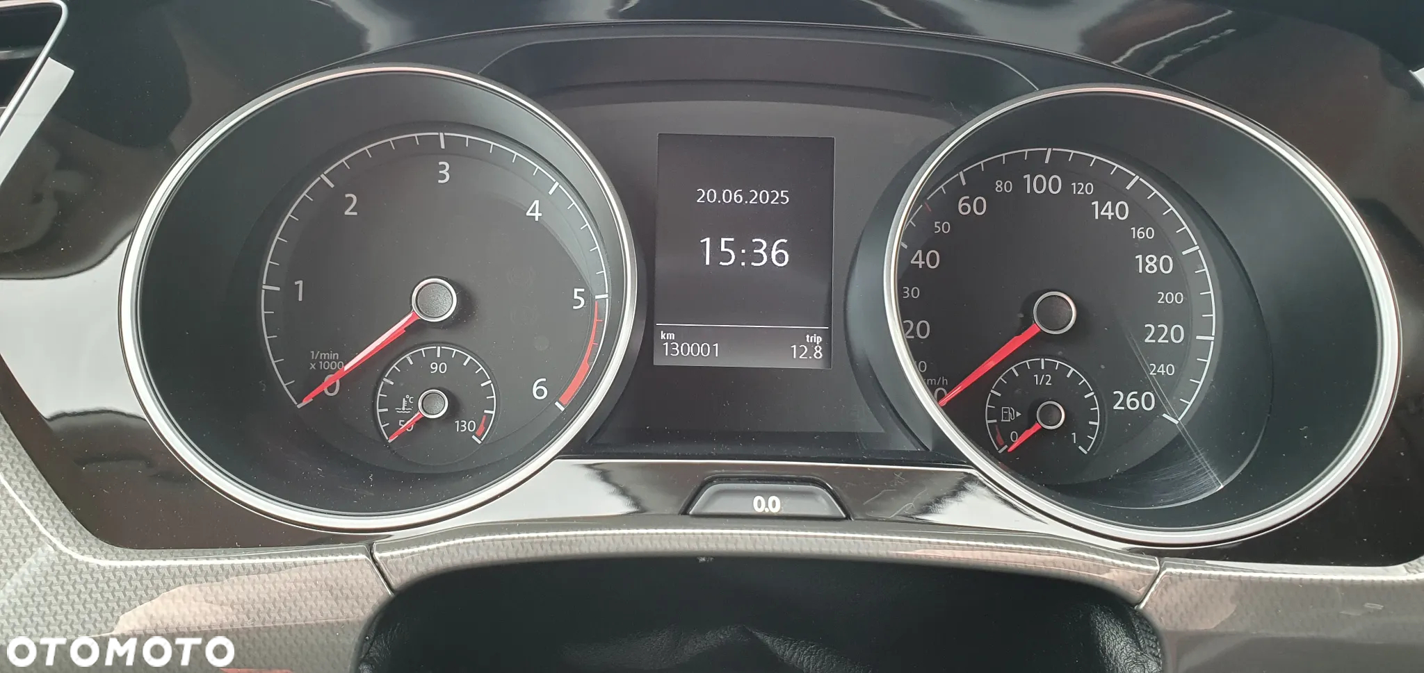 Volkswagen Touran 1.6 TDI SCR Join - 24
