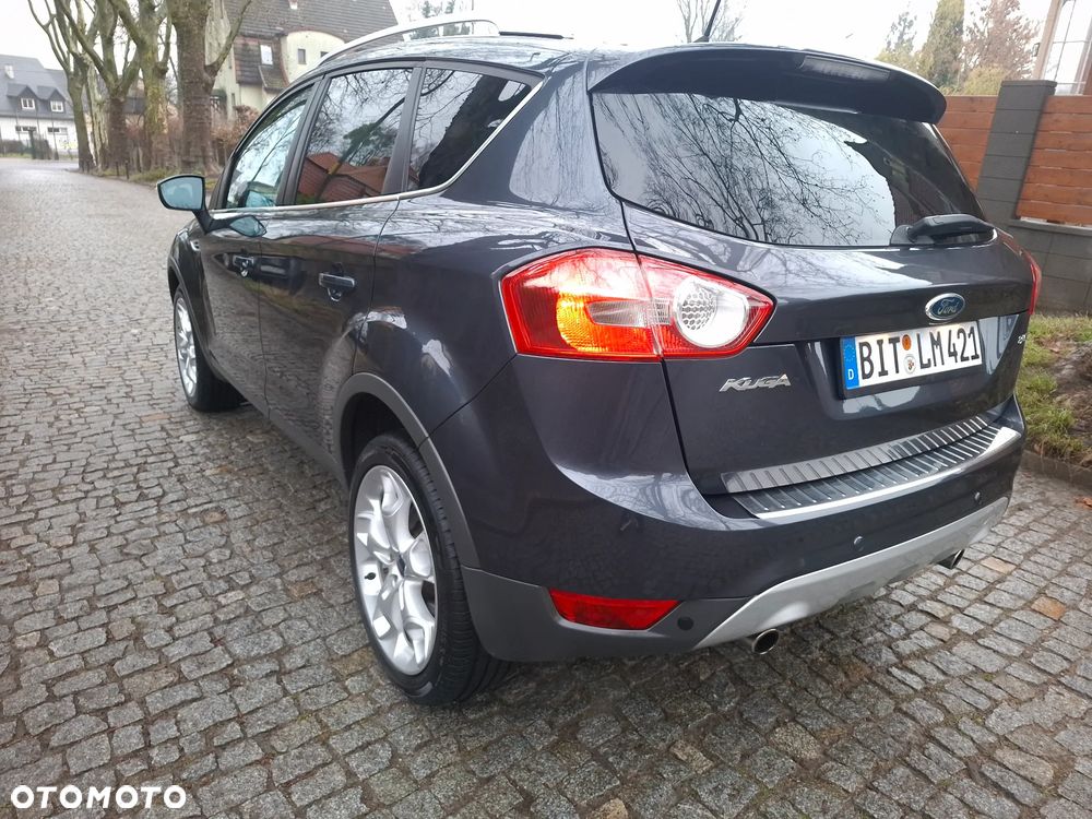 Ford Kuga 2.5 4x4 Titanium - 9