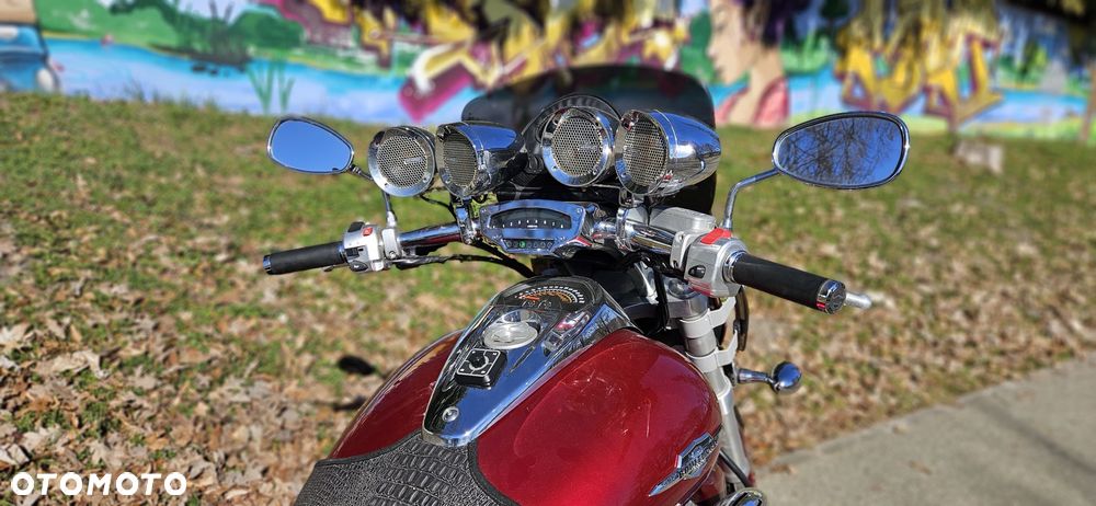 Suzuki Boulevard - 17