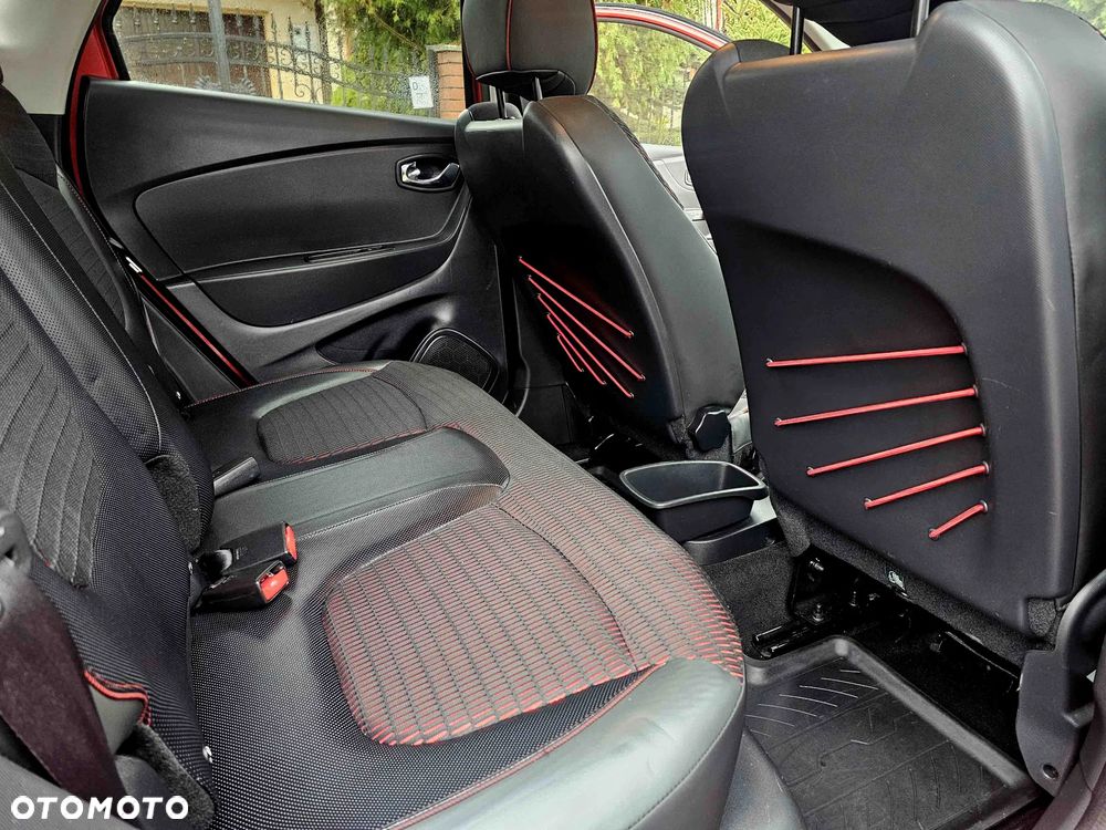 Renault Captur TCe 90 EXPERIENCE - 19