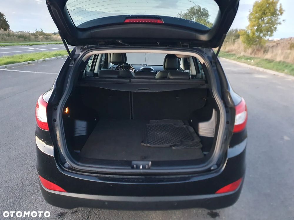 Hyundai ix35 1.7 CRDi 2WD Fifa World Cup Edition - 8