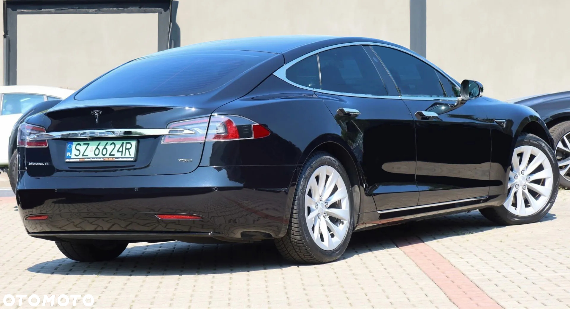 Tesla Model S Long Range Plus - 6
