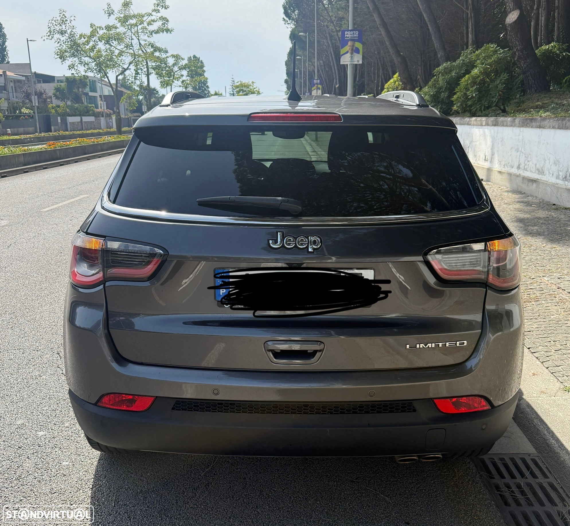 Jeep Compass 1.3 T Limited DCT - 2