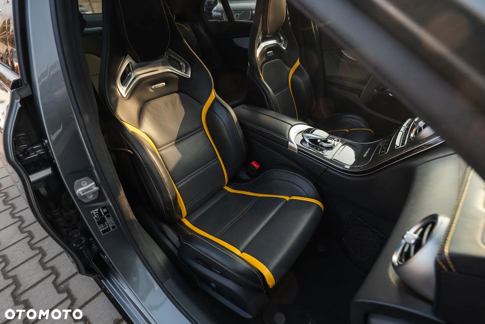 Mercedes-Benz Klasa C 63 S AMG 9G - 16