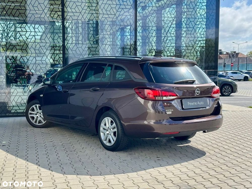 Opel Astra - 11