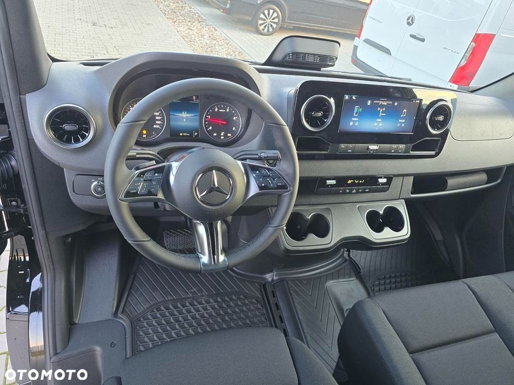 Mercedes-Benz Sprinter 319 CDI Long PRO 9G-Tronic - 22