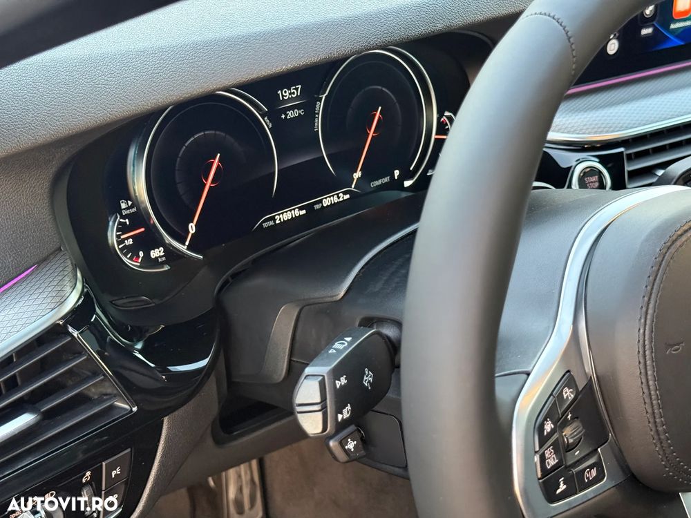 BMW Seria 5 525d Aut. - 10