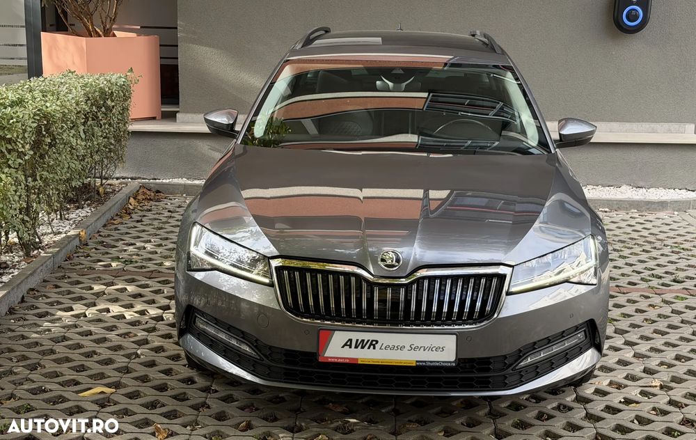 Skoda Superb Combi 2.0 TDI DSG Ambition - 3