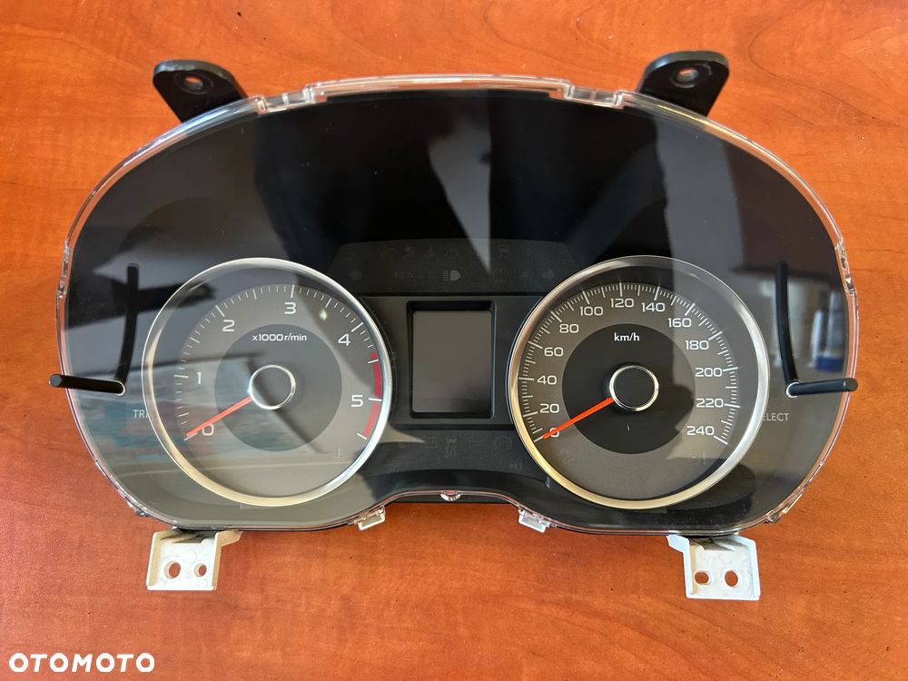 LICZNIK ZEGARY SUBARU FORESTER 85013SG230