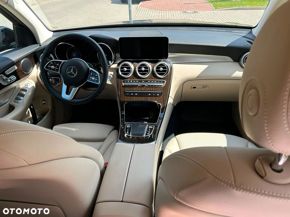 Mercedes-Benz GLC 300 4-Matic - 16