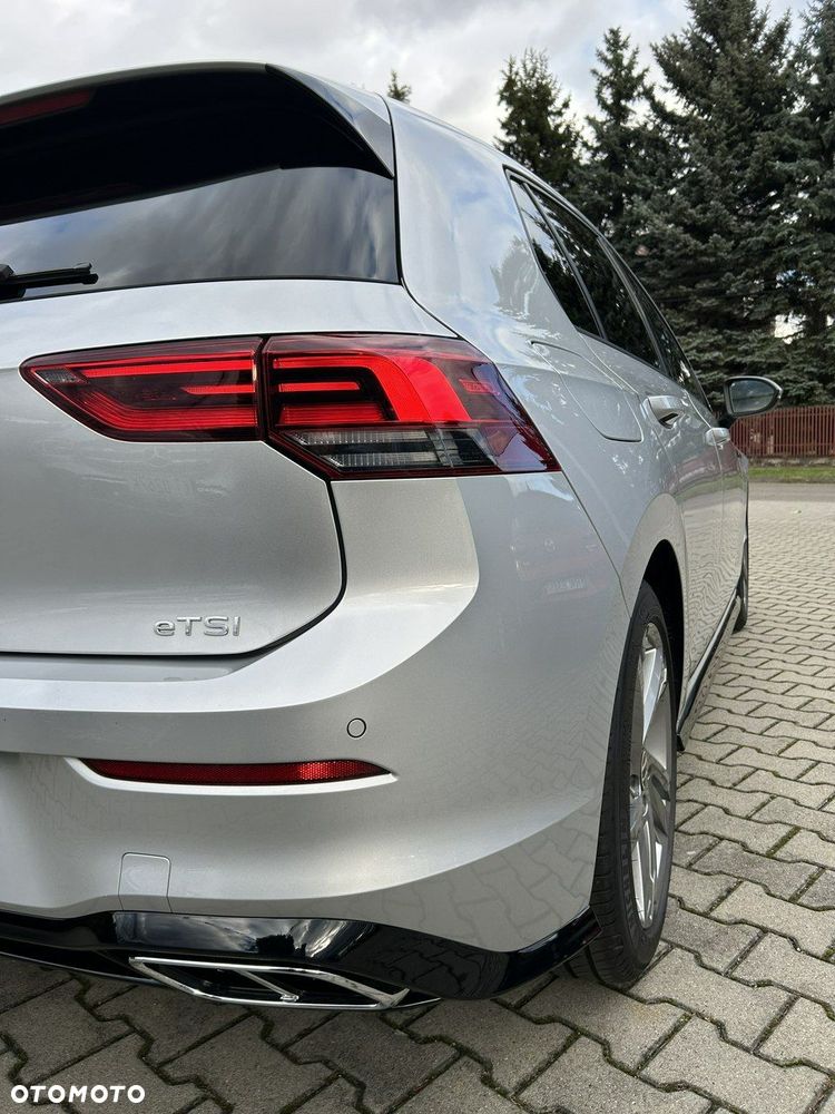 Volkswagen Golf 1.5 eTSI OPF DSG R-Line - 13