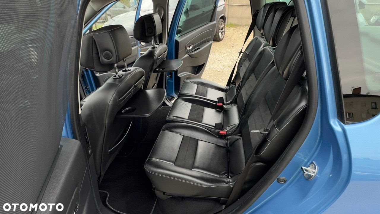 Renault Scenic - 10