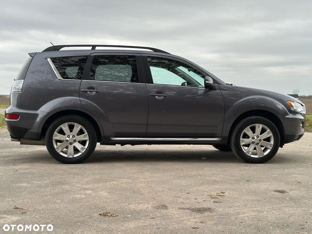 Mitsubishi Outlander 2.0 Intense + 2WD EU5 CVT - 15