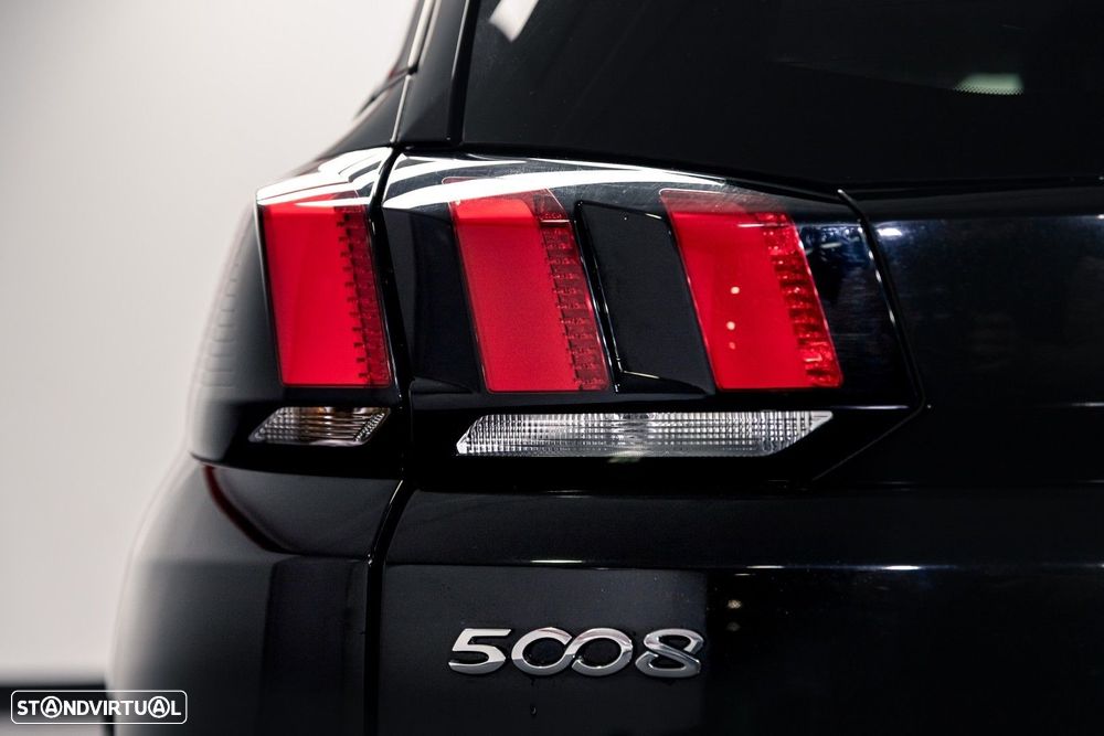 Peugeot 5008 1.5 BlueHDi Allure EAT8 - 10