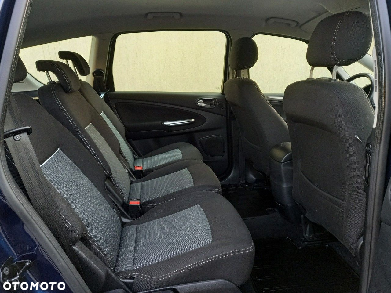Ford S-Max - 20