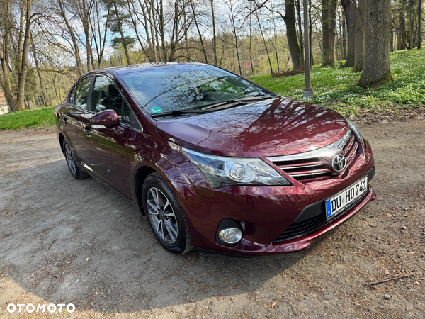 Toyota Avensis 1.8 Edition (2014)