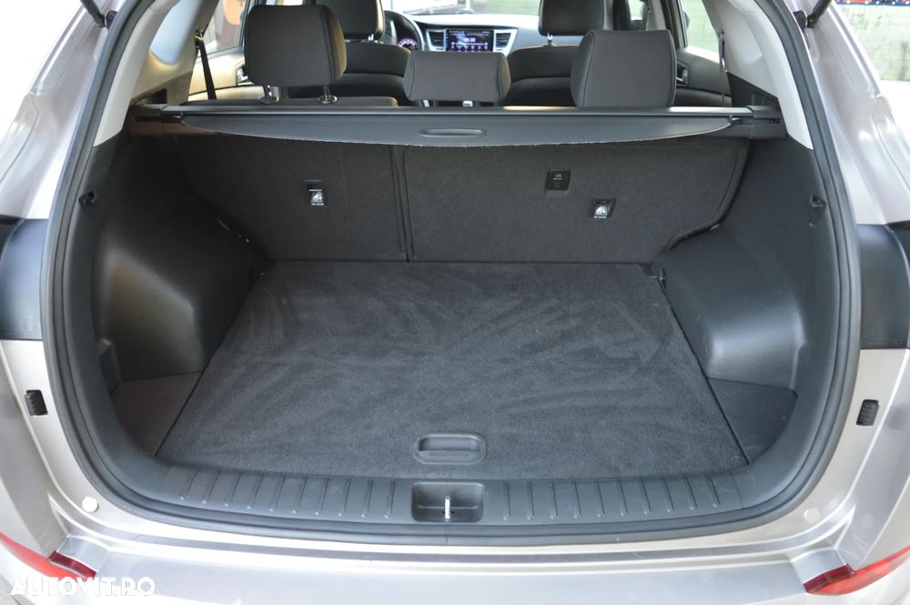 Hyundai Tucson 1.6 GDI 2WD 6MT ISG Comfort - 29