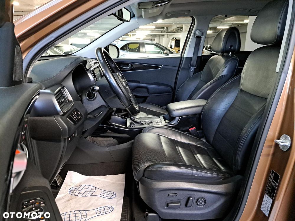 Kia Sorento - 10