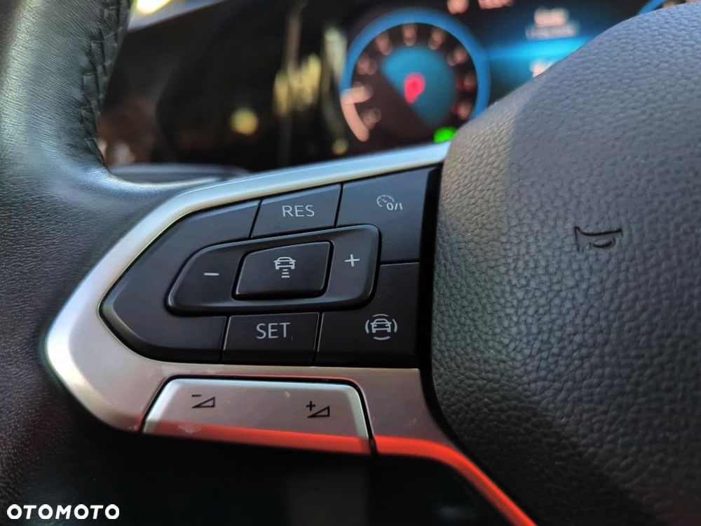 Volkswagen Golf Variant 1.5 eTSI EVO Life DSG - 8