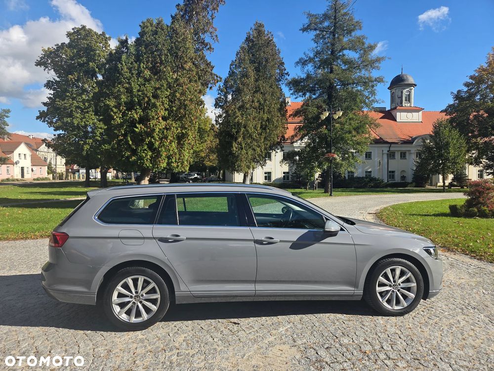 Volkswagen Passat 2.0 TDI SCR Style DSG - 28