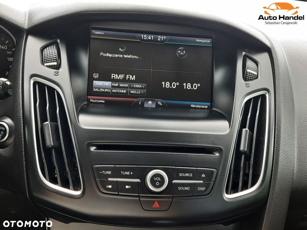 Ford Focus 1.5 EcoBoost STart-Stopp-System TITANIUM - 27