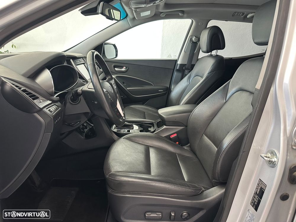 Hyundai Santa Fe blue 2.2 CRDI 2WD Auto Family+ - 10