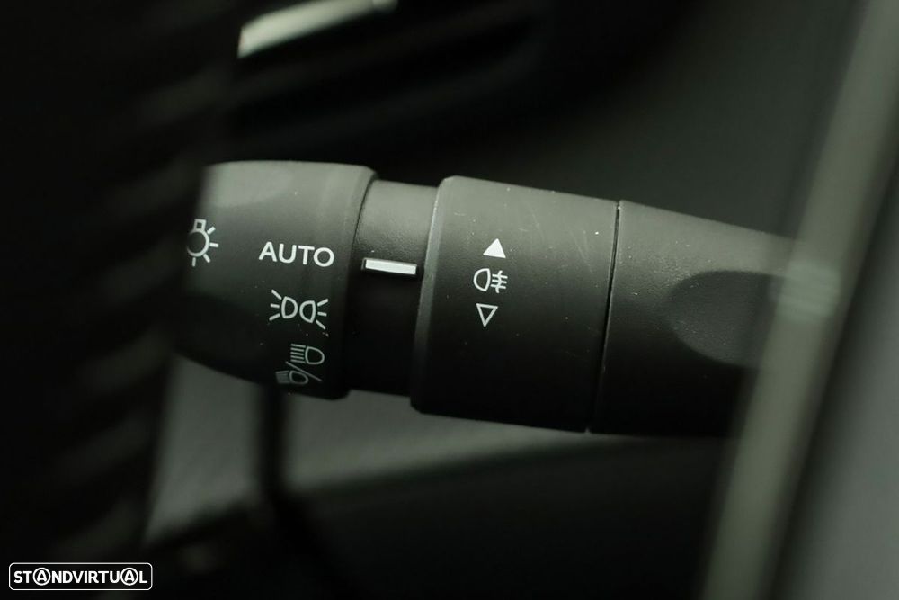 Peugeot 208 1.2 Allure - 16