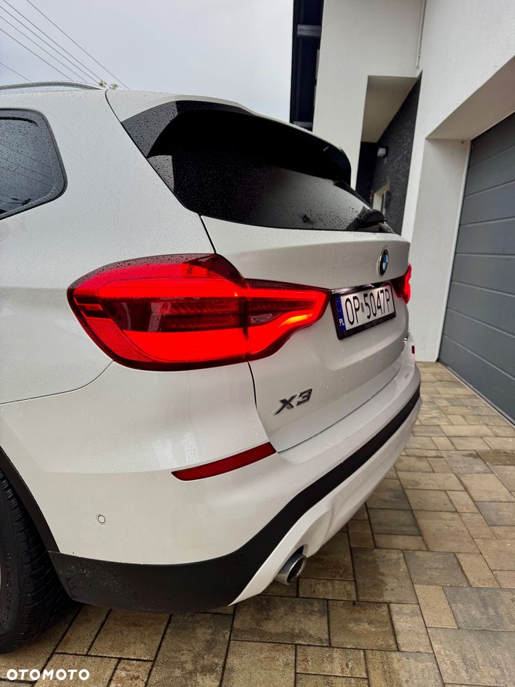 BMW X3 sDrive18d Advantage - 10