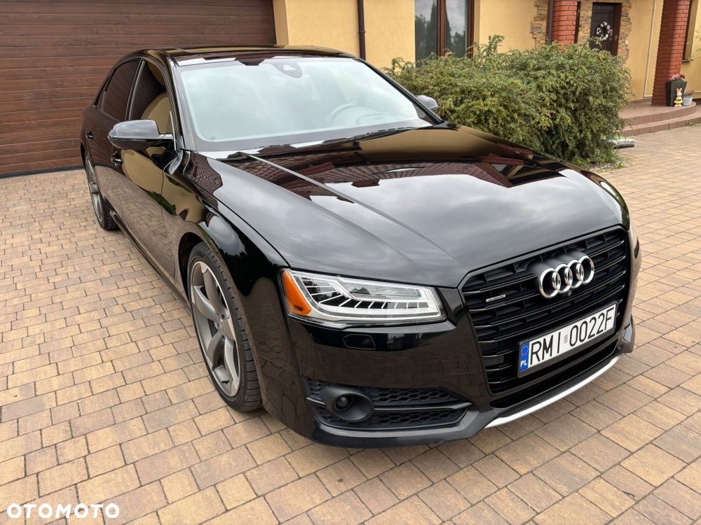 Audi A8 - 2