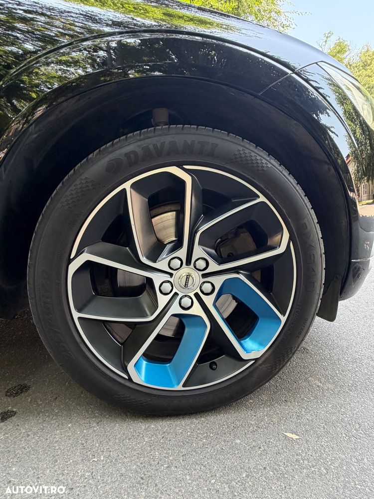 Volvo XC 60 D4 AWD Momentum - 7