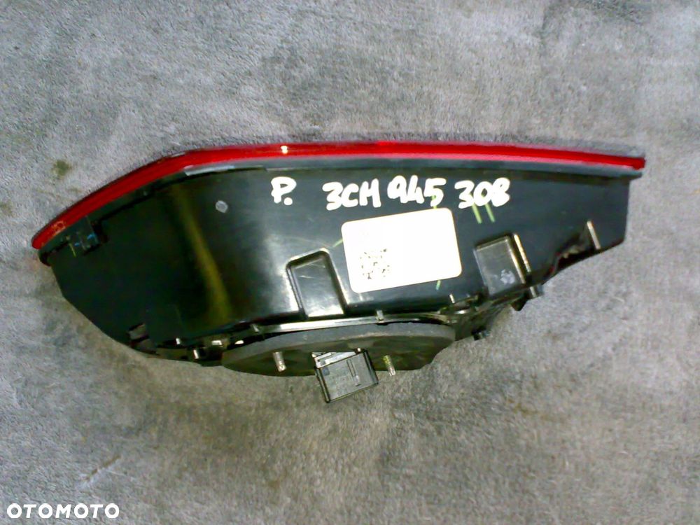 vw atlas cross sport 2021 - lampa tylna tył prawa w klapę iq-light - 4