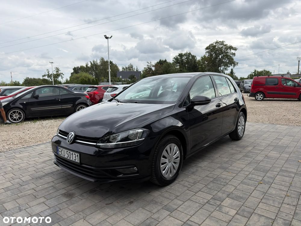 Volkswagen Golf - 10