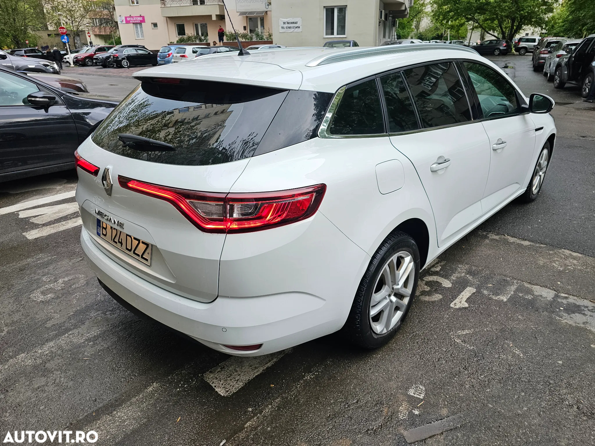 Renault Megane Grandtour BLUE dCi 115 BUSINESS EDITION - 5