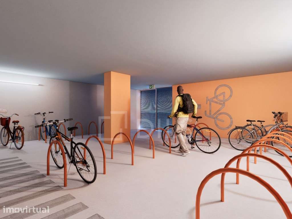 Apartamento T2 com varanda e estacionamento na Quinta da Moreira - Grande imagem: 5/44