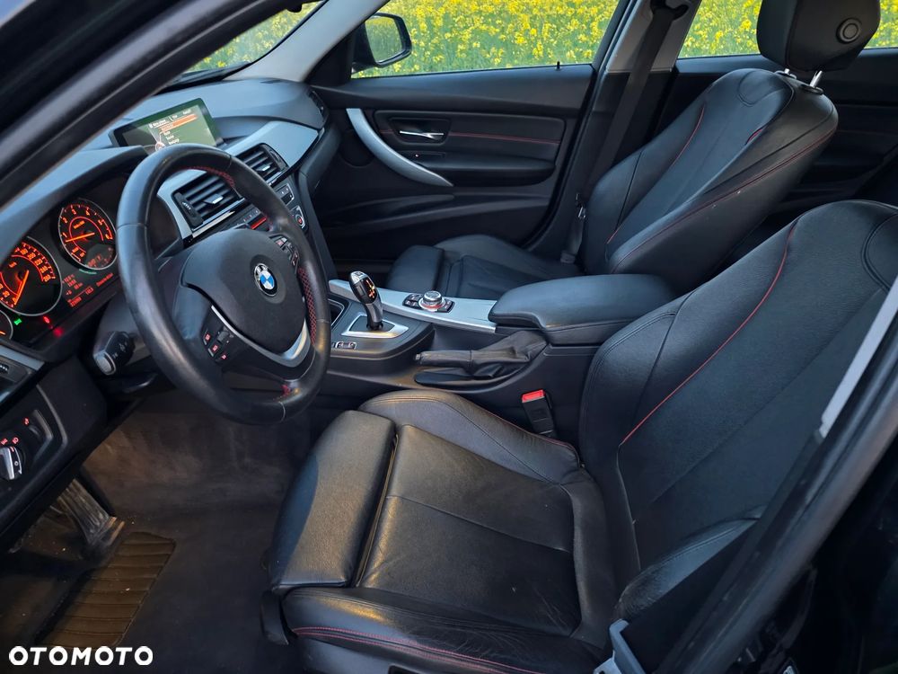 BMW Seria 3 330d Luxury Line - 35