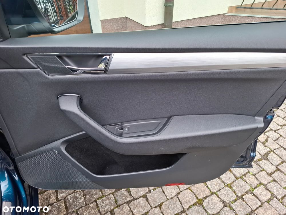 Skoda Superb 2.0 TDI SCR Ambition DSG - 39