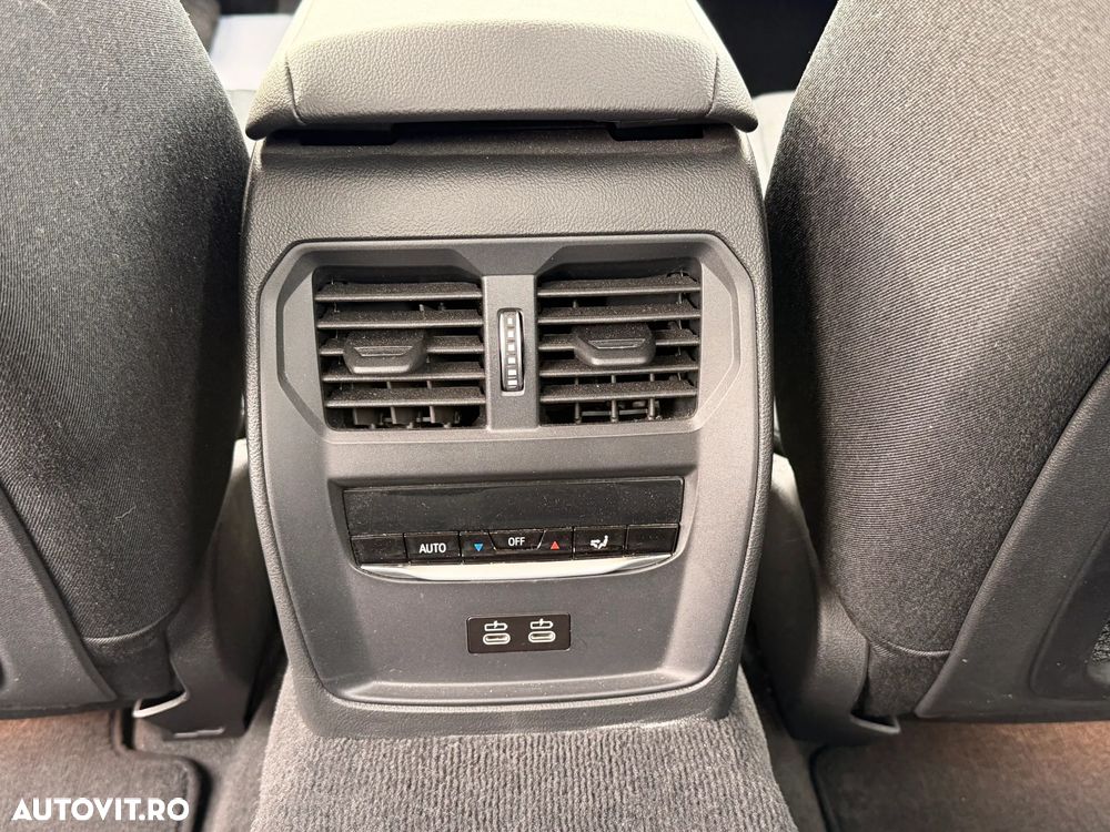 BMW Seria 3 330e Aut. Advantage - 25