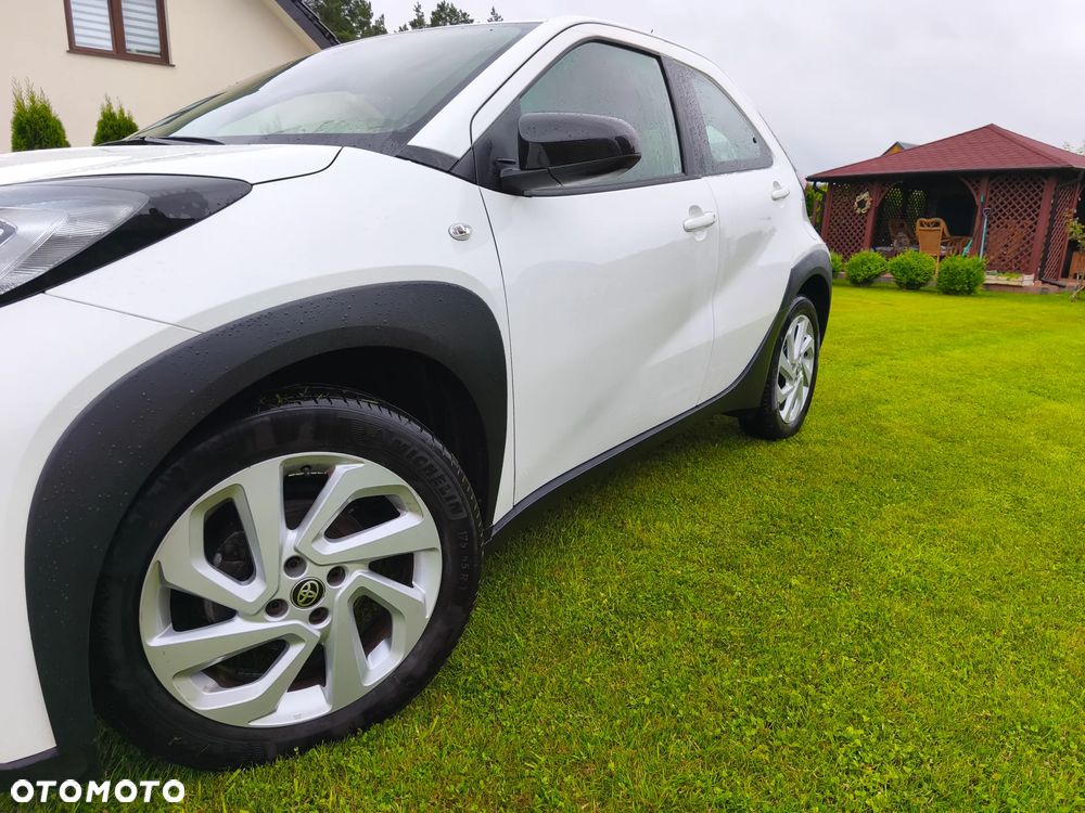 Toyota Aygo X 1.0 VVT-i Selection X-cite - 2
