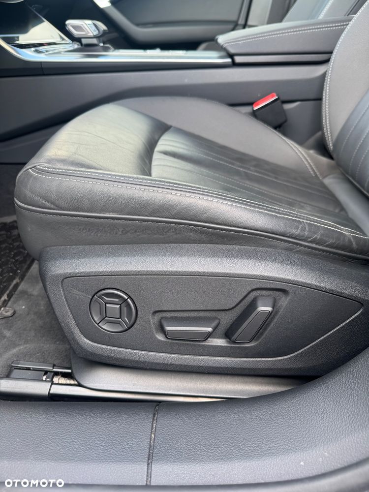 Audi A6 Avant 40 TDI quattro S tronic advanced - 17