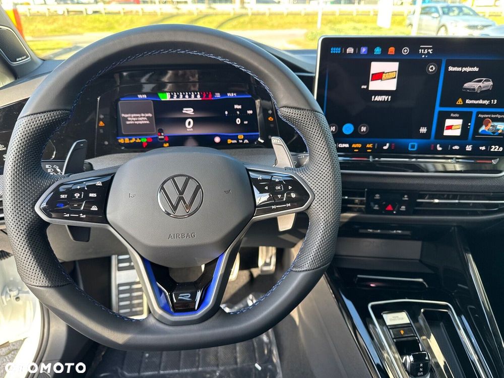 Volkswagen Golf - 14
