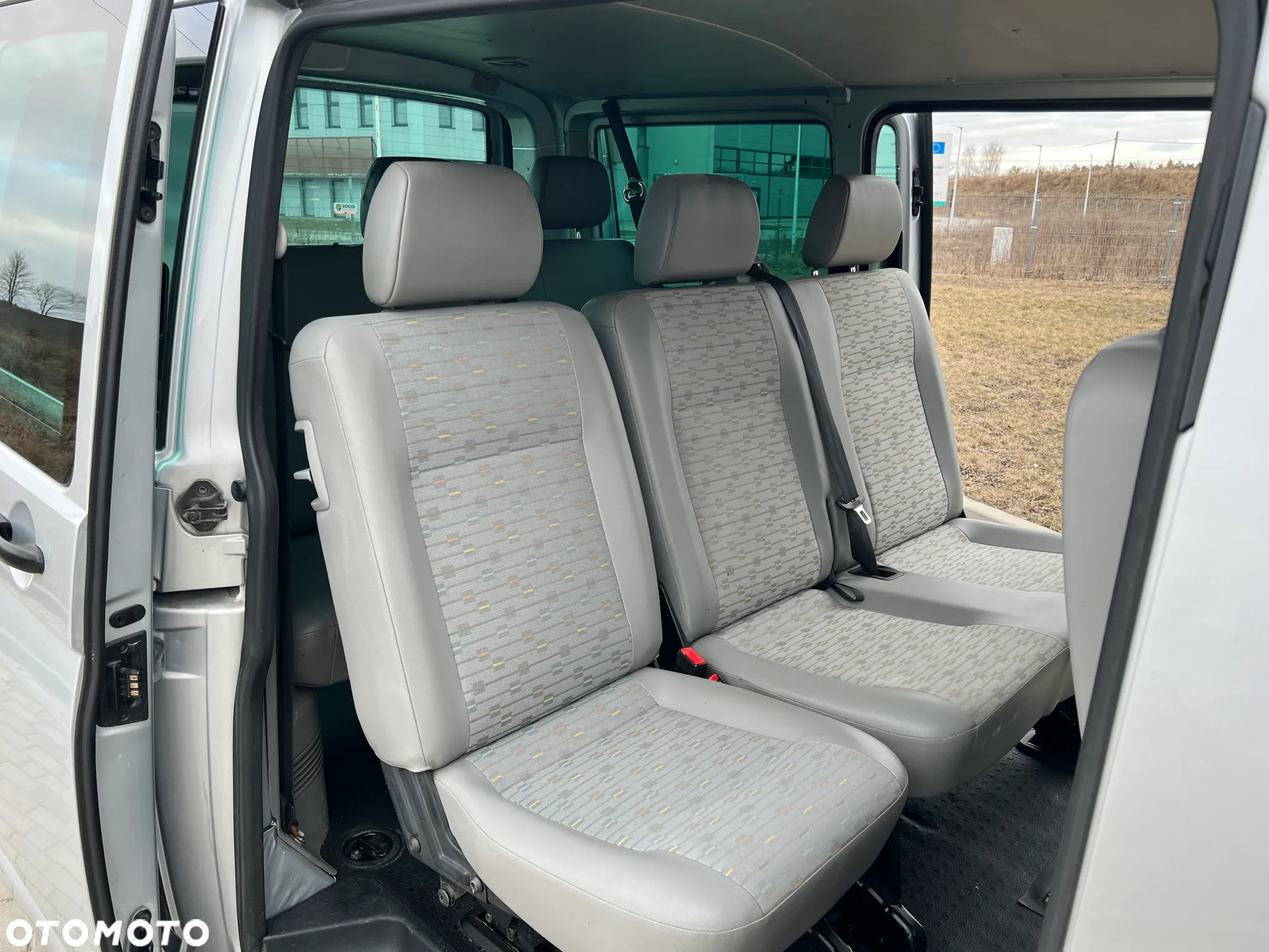 Volkswagen Transporter - 14