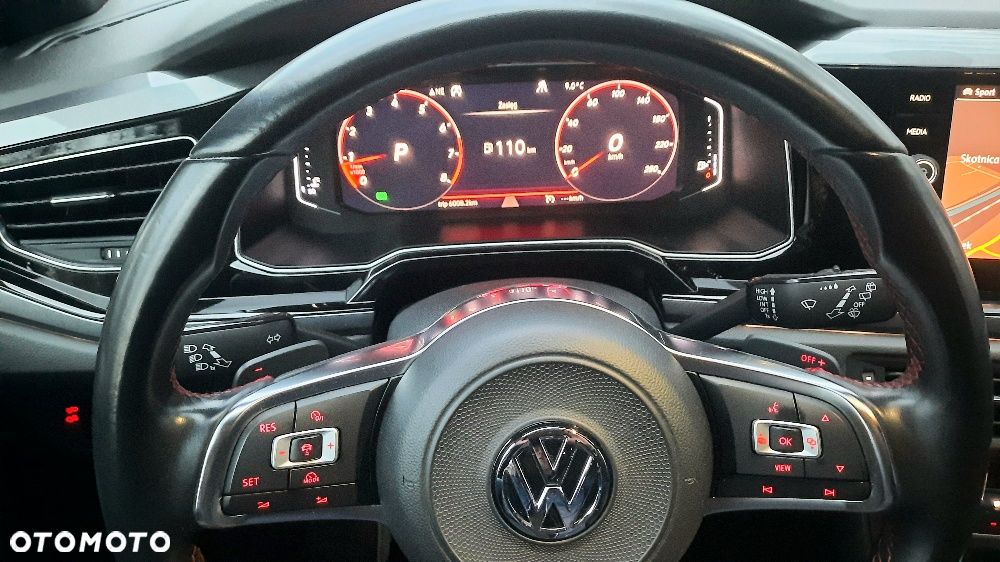 Volkswagen Polo 2.0 TSI GTI DSG - 12