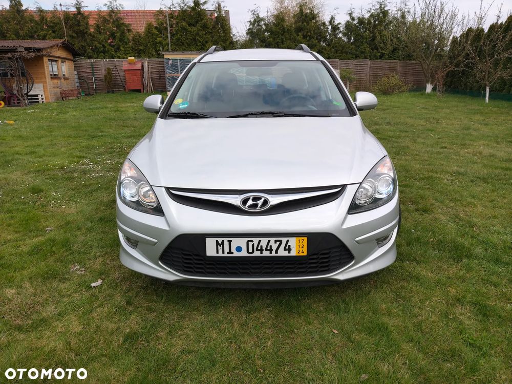 Hyundai i30 i30cw 1.4 blue Comfort - 2