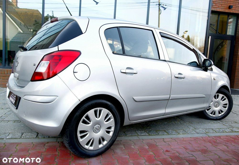 Opel Corsa 1.2 16V - 20