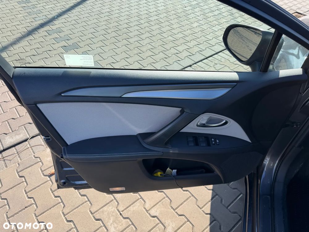 Toyota Avensis 2.0 D-4D Prestige - 13